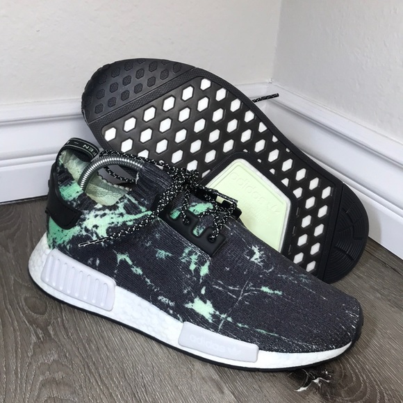 Adidas NMD R1 PK mens Sneakers - Picture 4 of 4